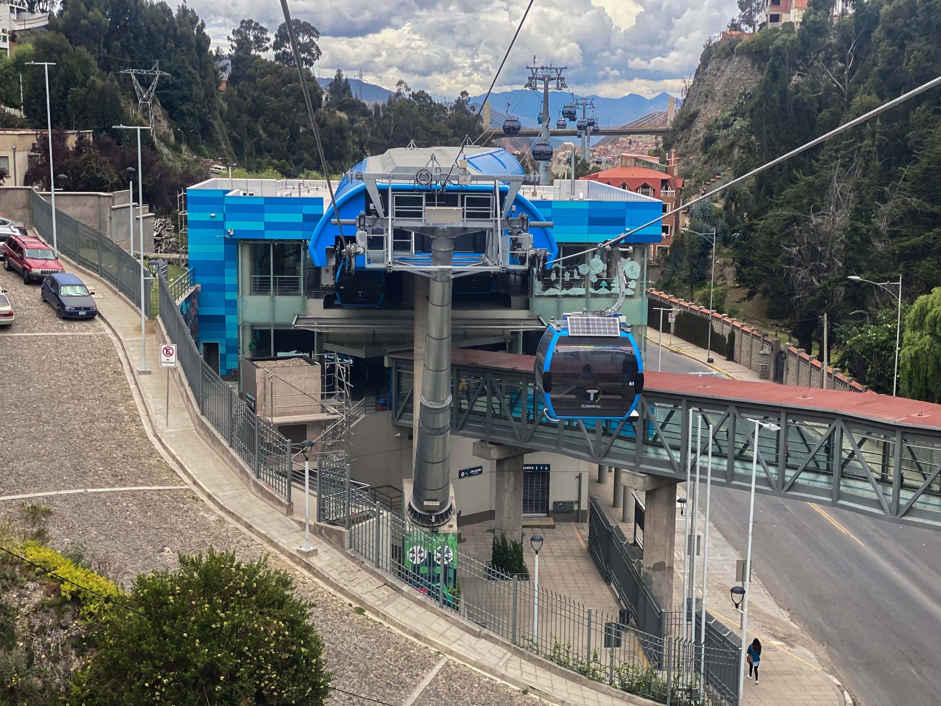 Light Blue Line of Mi Teleférico — Prado ↔ Libertador
